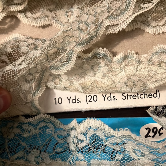 Vintage Sewing Notions & Thread Lot with Lace, 1962 Crochet for Babies Booklet - Picture 15 of 15